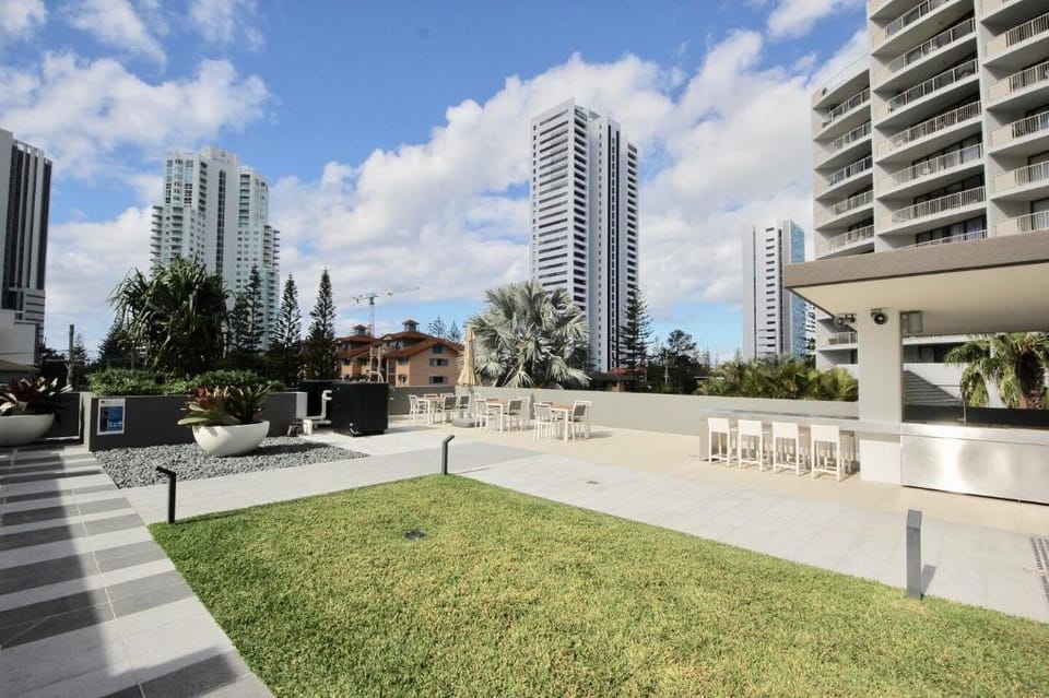 Luxury & Views The Beach Broadbeach #23 Apartment in Gold Coast