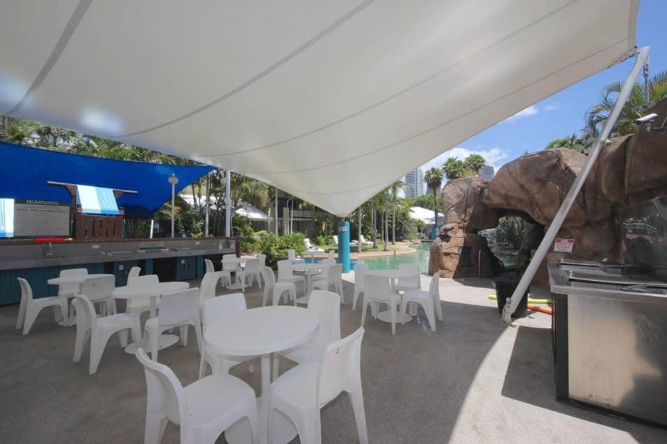 Fun Family Vacation Diamond Beach Resort 122 Apartment in Mermaid Beach