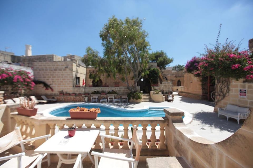 Villa Safras Private Twin with shared pool Villa in Malta