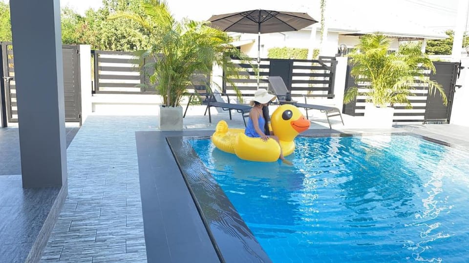 Infinity pool Villa Villa in Thailand