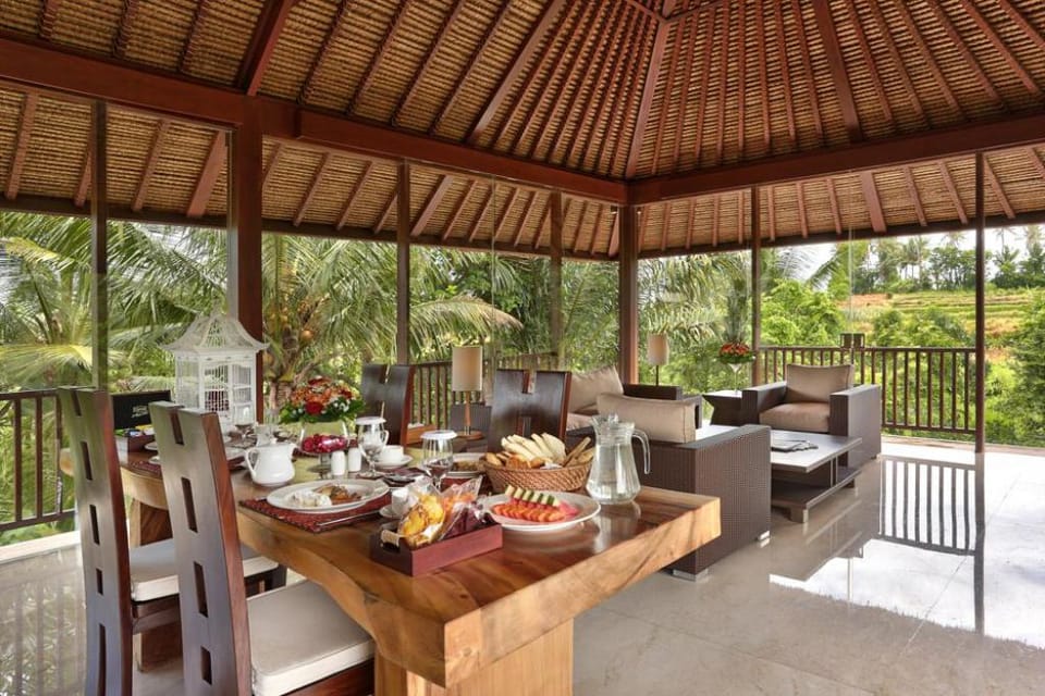 Cozy 2 BR Suite Pool Villa #Z88 Villa in Blahbatuh