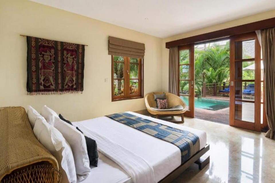 Cozy 3 BR Private Pool Villa at Ungasan #EZ61 Villa in Bali