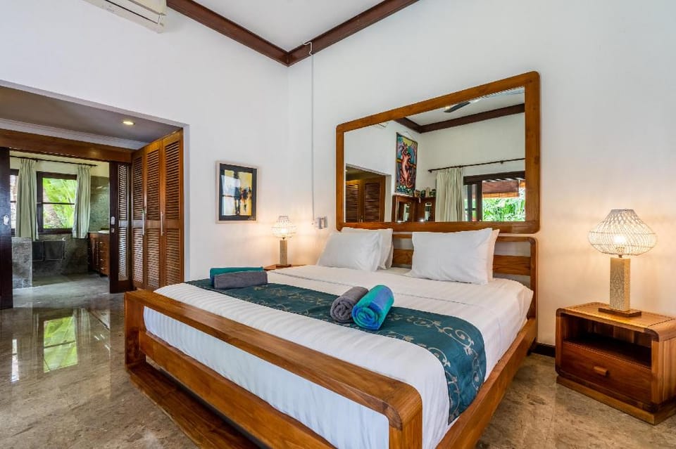 Madu Seminyak - Spacious 3BR Pool Villa Villa in Kuta