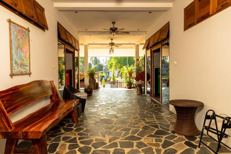 Baan Pumichai Renthouse red apartment Apartment in Prachuap Khiri Khan, Thailand
