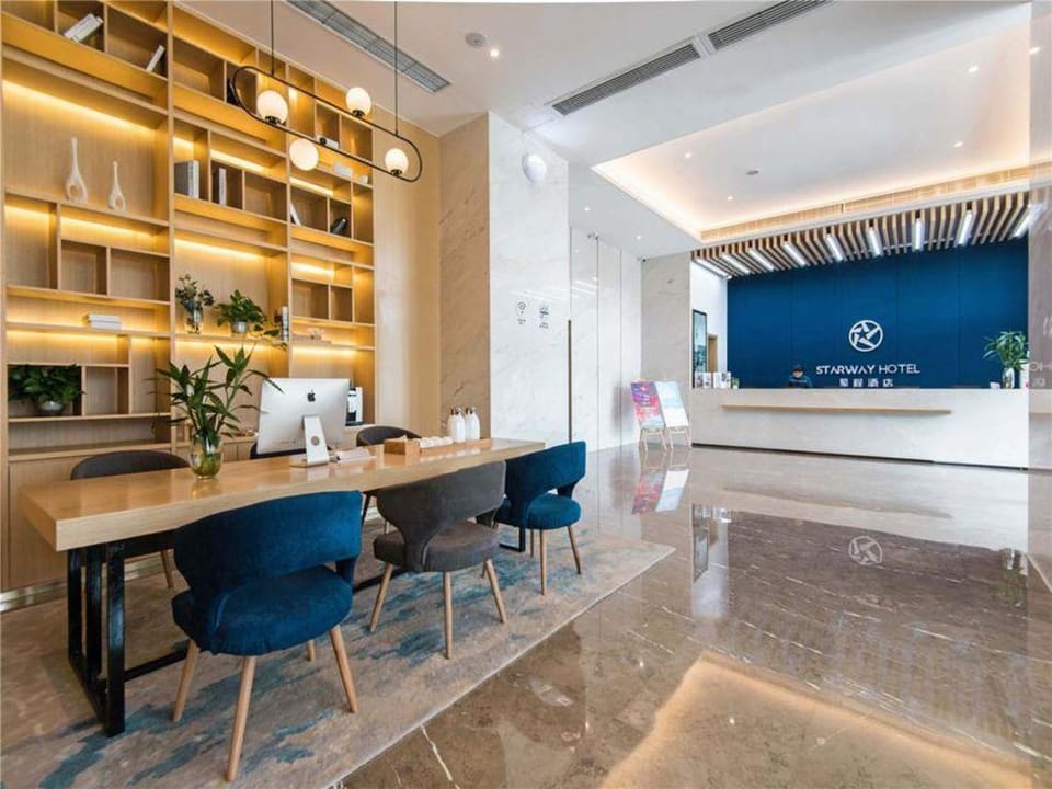 Starway Hotel Xi'an Banpo Metro Station Hotel in Hubei