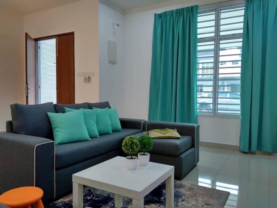 Homestay Batu Pahatku Vacation rental in Johor
