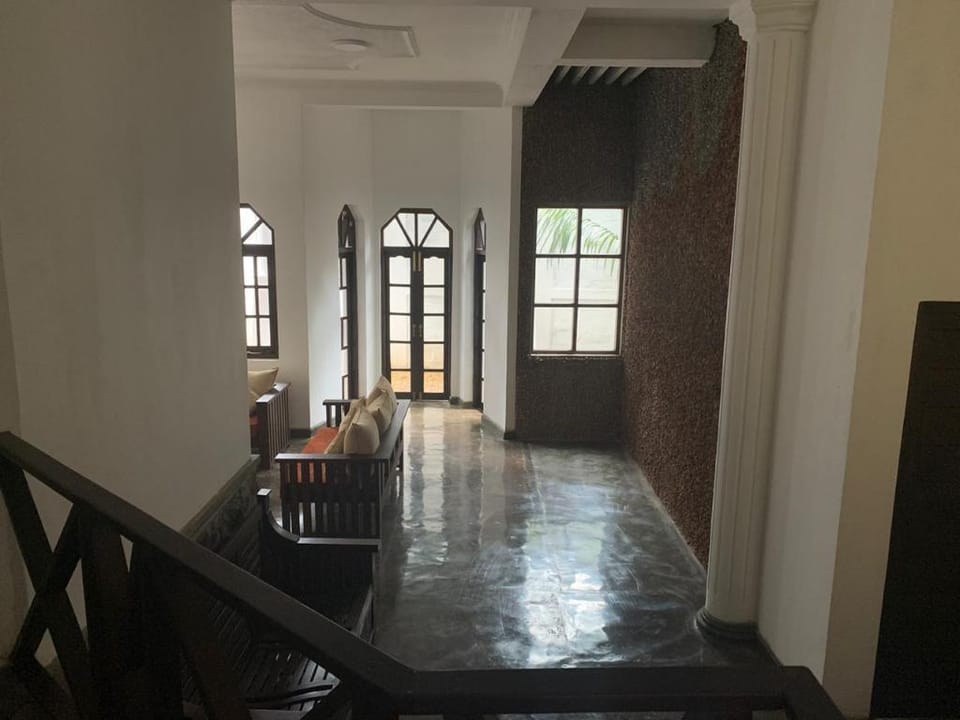 Villa 39B is a spacious four bed room house Villa in Western Province
