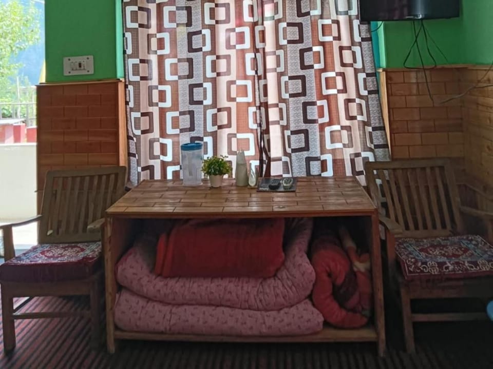 StayApart Shruti Guest House Vacation rental in Uttarakhand