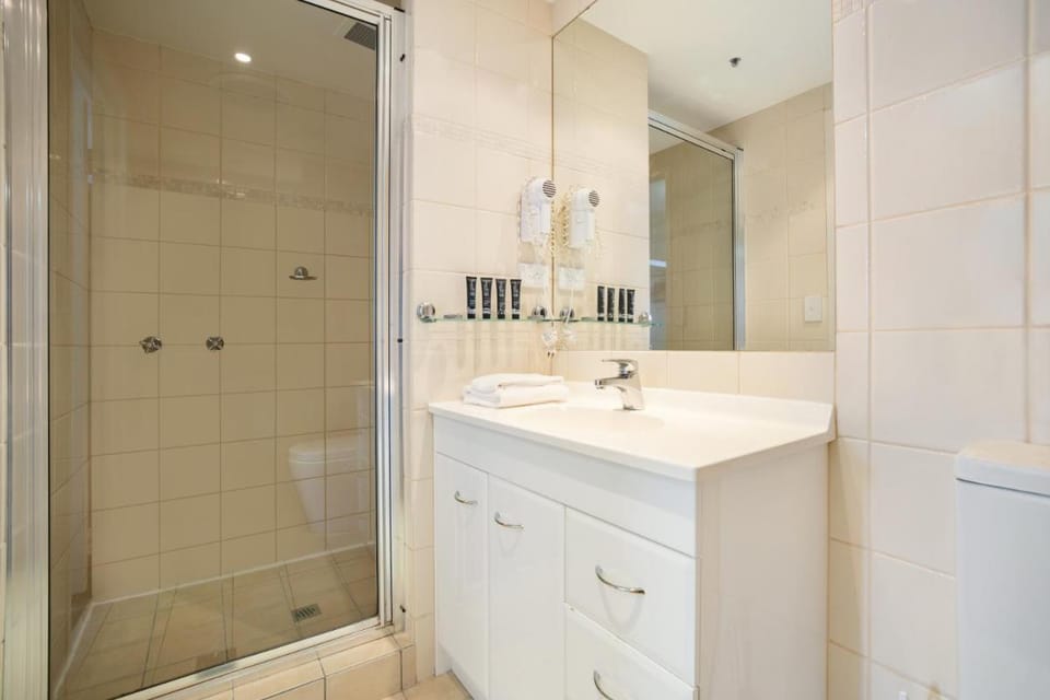 Paradise Centre Apartments managed by Gchs Apartment in Surfers Paradise