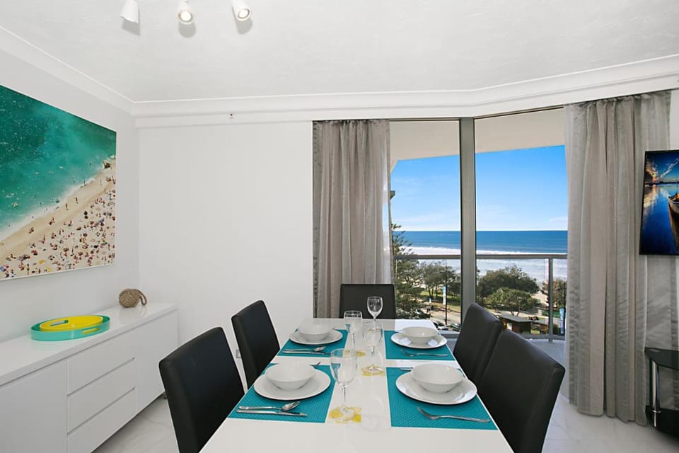 Peninsula Apartments managed by Gchs Apartment in Surfers Paradise