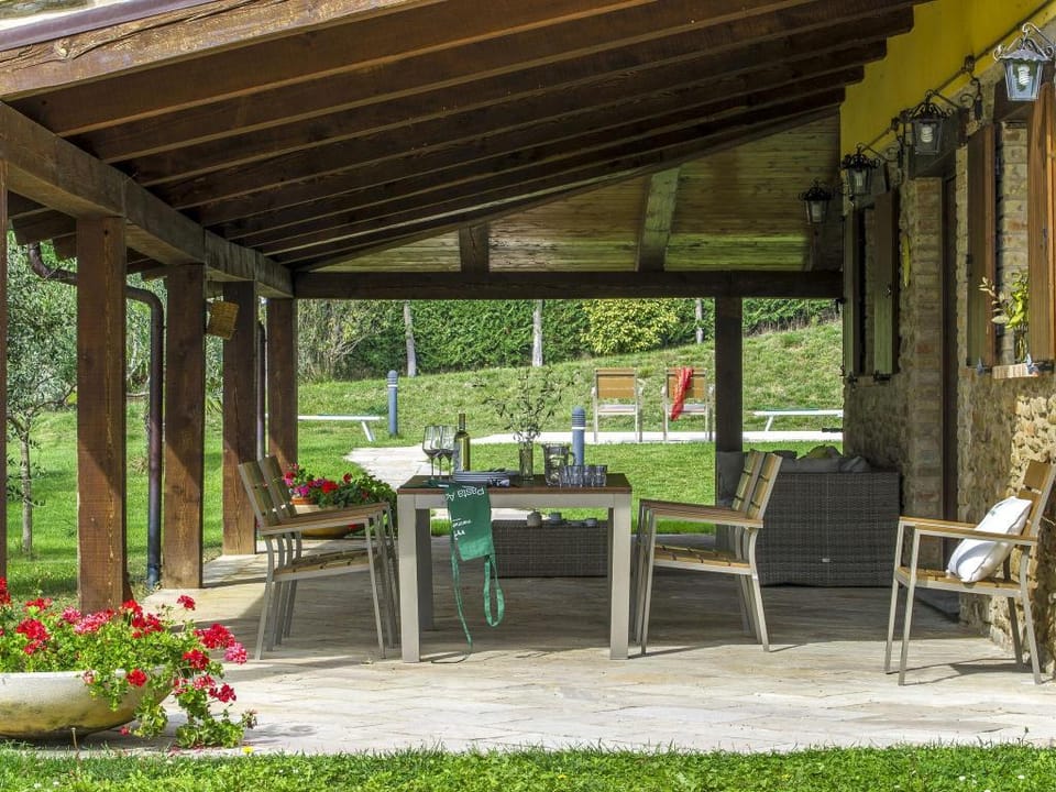 Villa in Piandimeleto with Pool  Sauna Villa in Marche