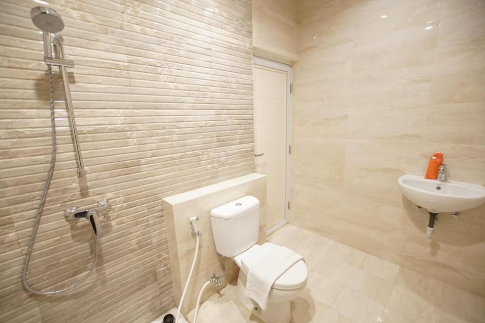 Apatel Kelapa Gading Boulevard 07 Apartment in Jakarta