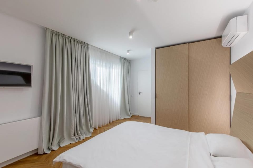 Deluxe One Bedroom Apartment Apartment in Bucharest