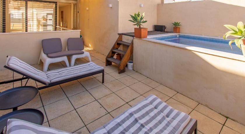 Alcazar Santa Cruz Pool Villa Vacation rental in Seville