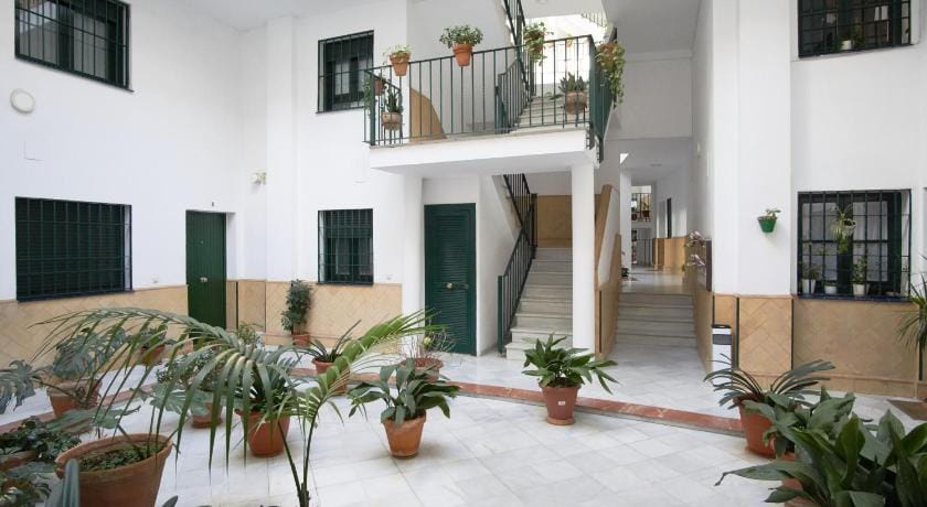 Santa Cruz Sky View Suite Apartment in Seville