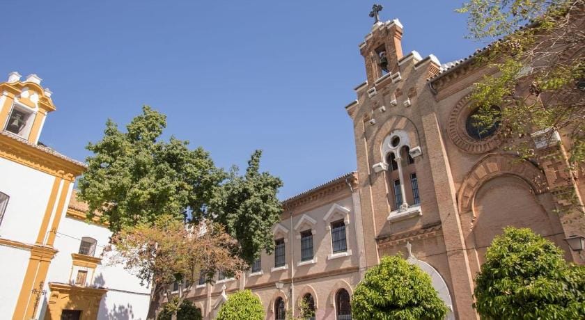 Armenta Deluxe Suite Apartment in Seville