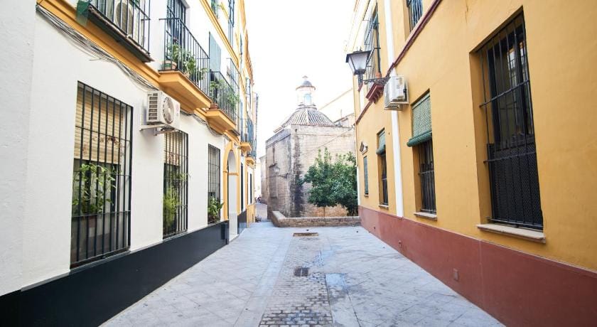 Acogedor apartamento con parking Apartment in Seville