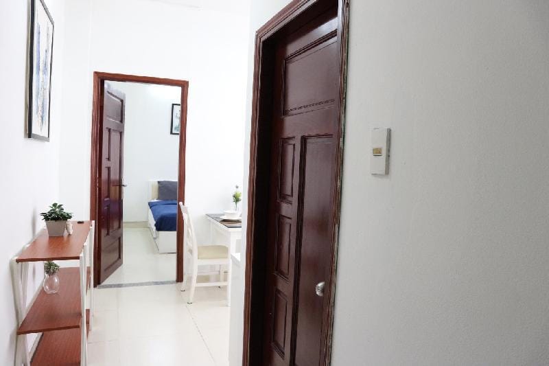 MH Service Apartment with bedroom type and balcony Vacation rental in Ho Chi Minh City