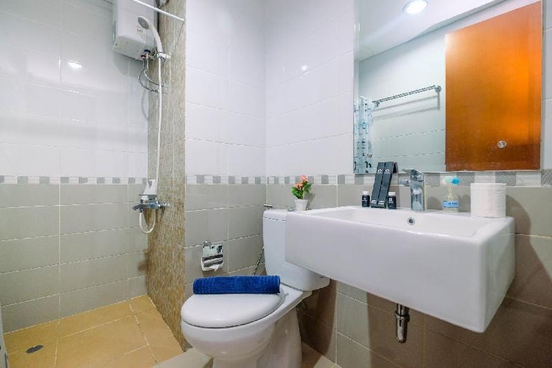 Homey 1BR at Royal Olive Residence By Travelio Apartment in South Jakarta City