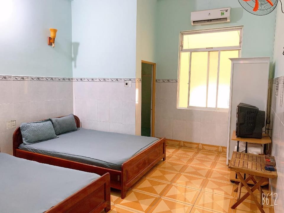 Nhà nghỉ Yến nhi  Apartment in Vietnam