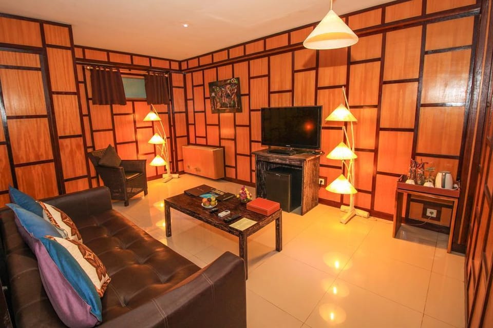Uluwatu Suite-Breakfast#KKJ Villa in Kuta Selatan