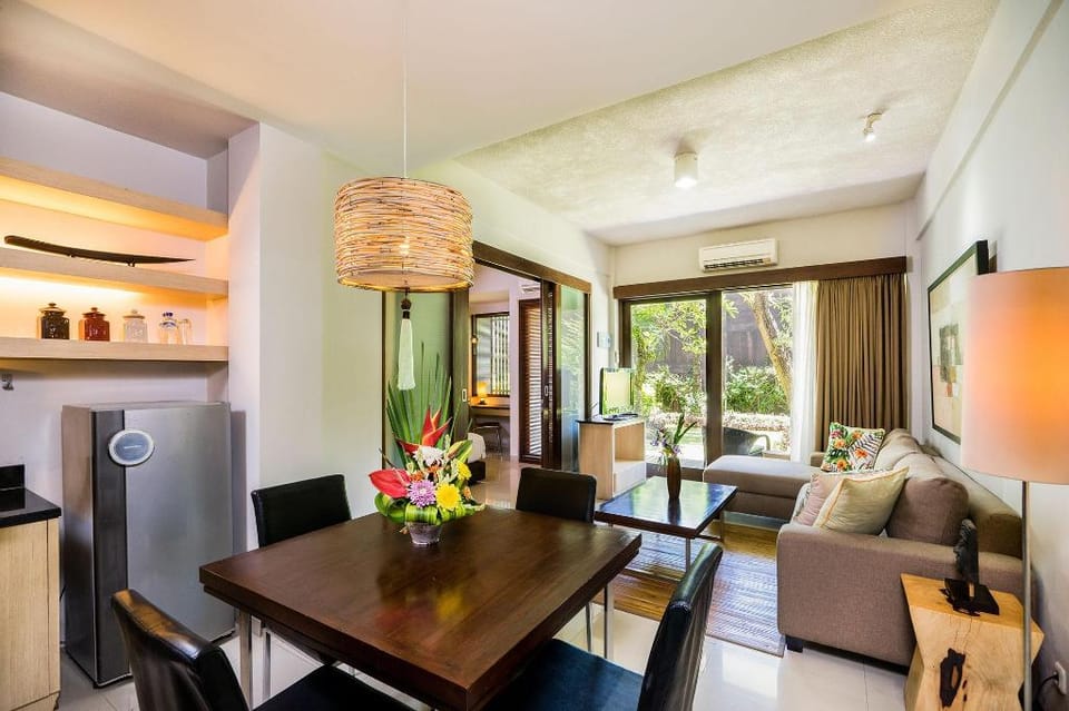 Entire 1 BR Garden Acces IR26A Villa in North Kuta
