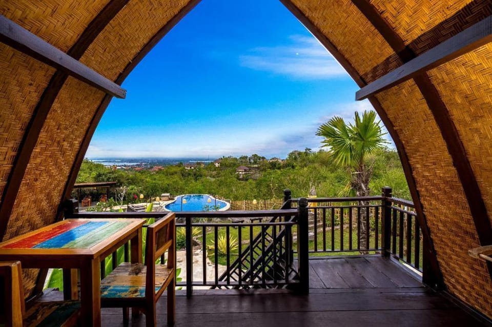 Gorgeous 1 BR Pool Access IR37A Apartment in North Kuta