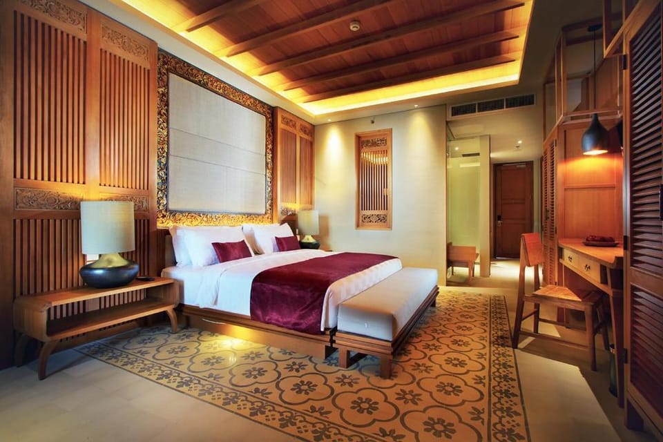 Luxury 1 BR Suite with Pool View IR60A Apartment in North Kuta