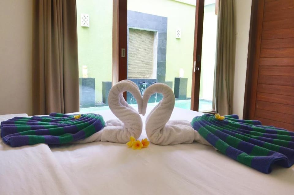 Romantic 1 BR Private Pool Villa #PZ3 Villa in Kuta