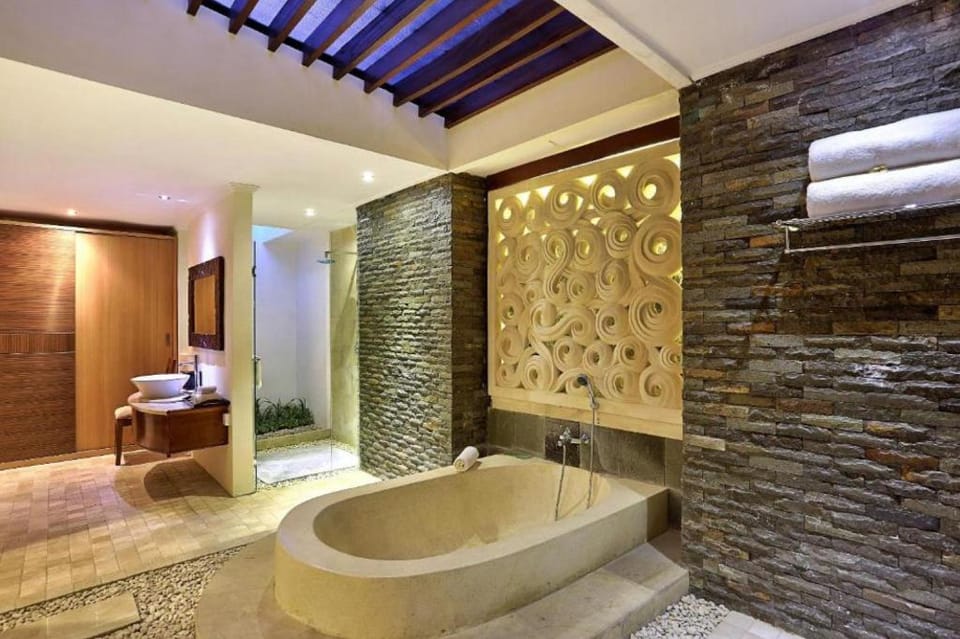 Luxury 1 BR Private Pool Villa #PZ32 Villa in Kuta