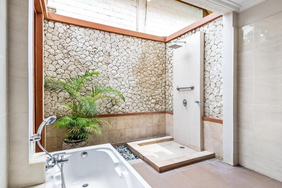 Cozy 2 BR Private Pool Villa #K254 Villa in Kuta