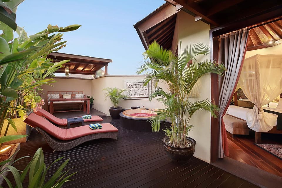 One BR Suite+Hot Tub-Breakfast#KV Villa in Kuta