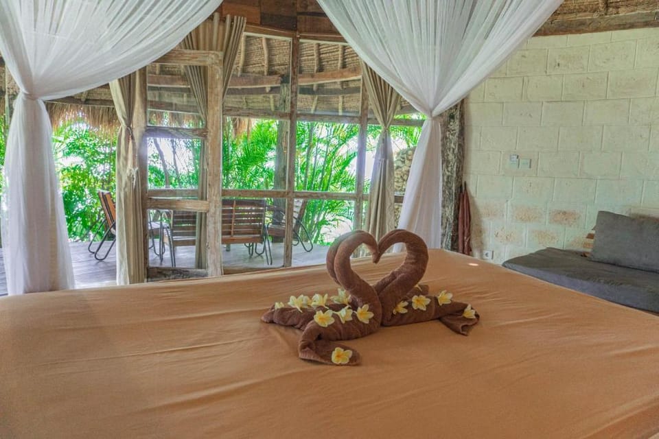 Cozy 1 BR Pool Side Lodge #K265 Apartment in Bali
