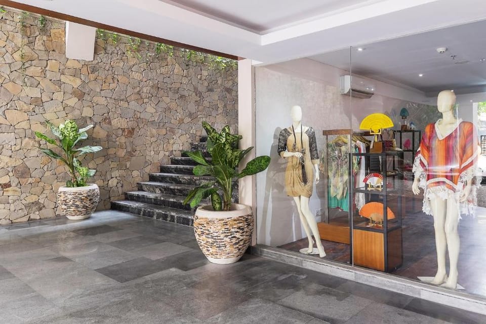 Cozy 1 BR Deluxe Premier Room JU80A Apartment in North Kuta