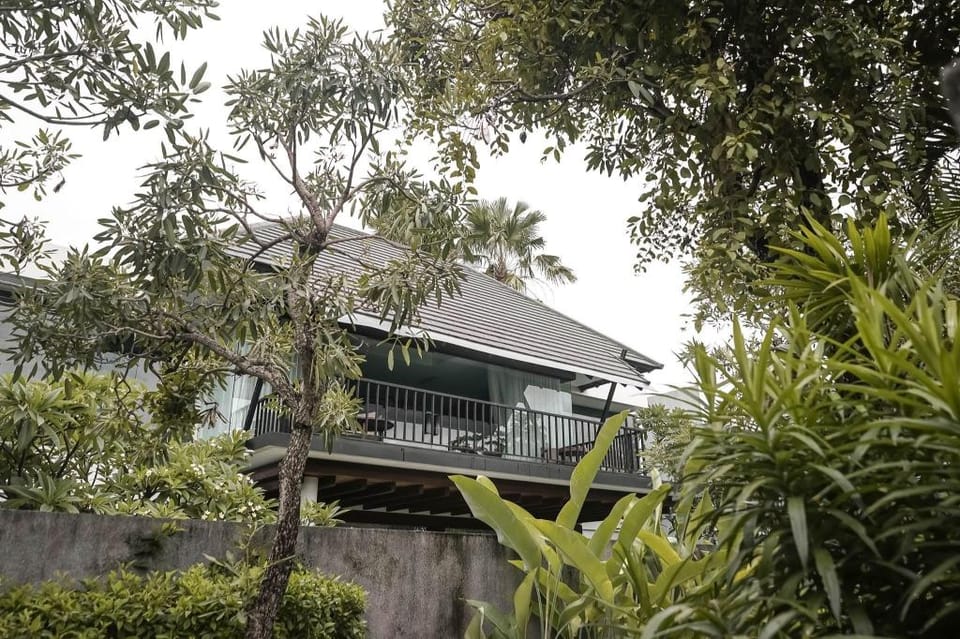One BR Royal Pool Villa-Breakfast#JRV Villa in Kuta
