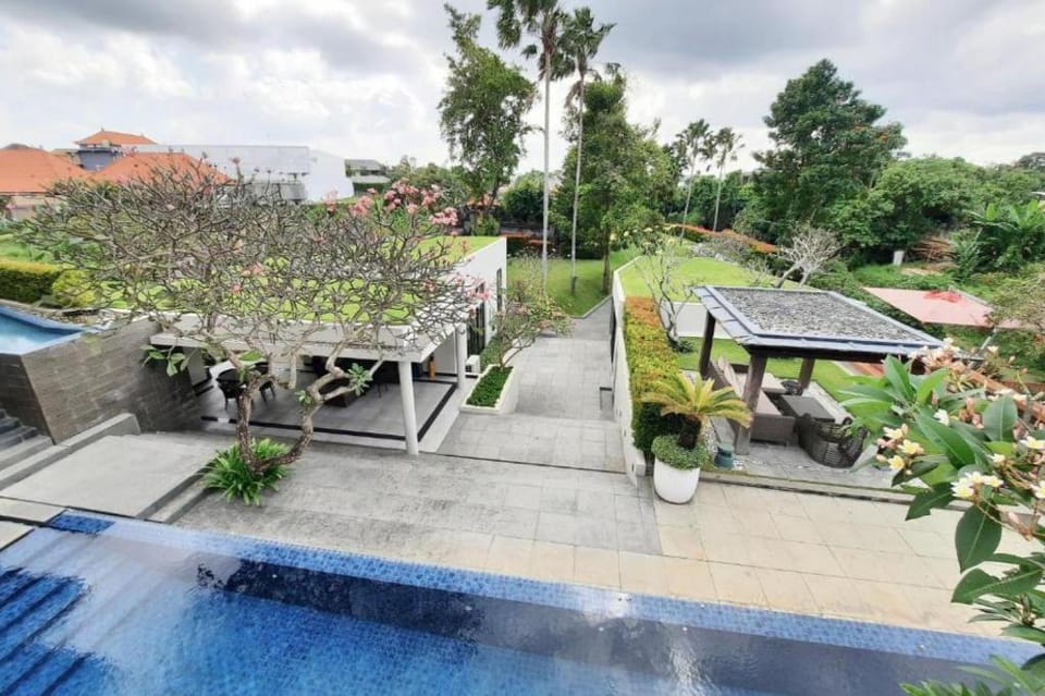 Adore 5 BR Private Pool Canggu #IR Villa in North Kuta