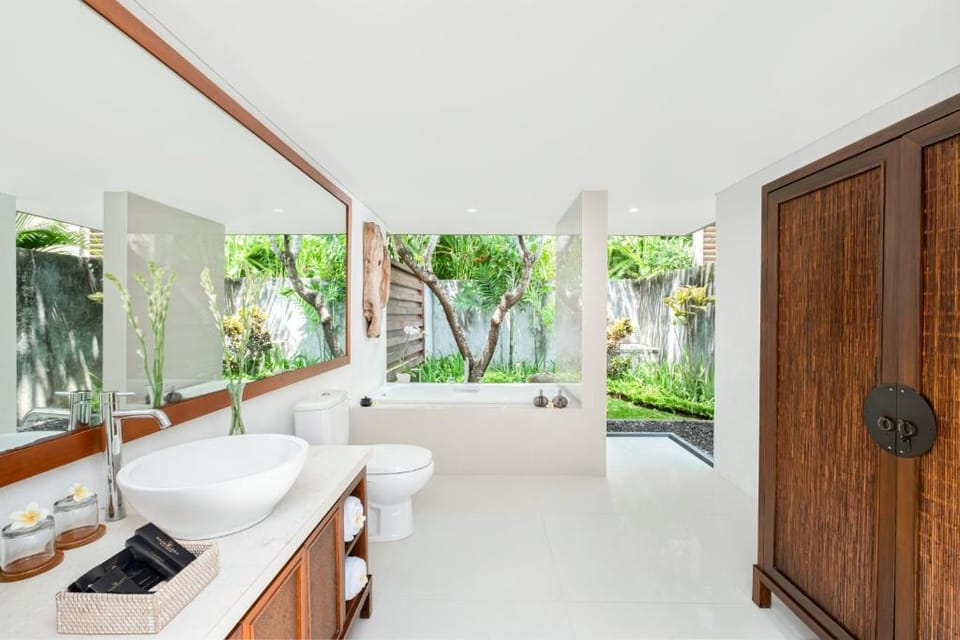 Luxury 2 BR Private Pool Villa #K323 Villa in North Kuta