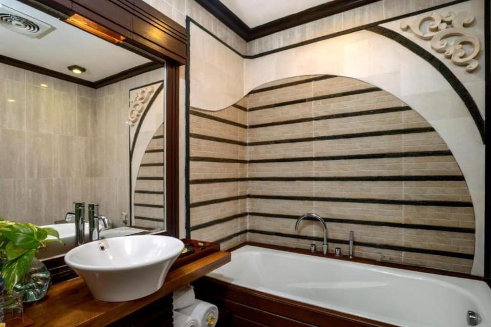 Romantic 1 BR Superior Room JU96A Apartment in North Kuta
