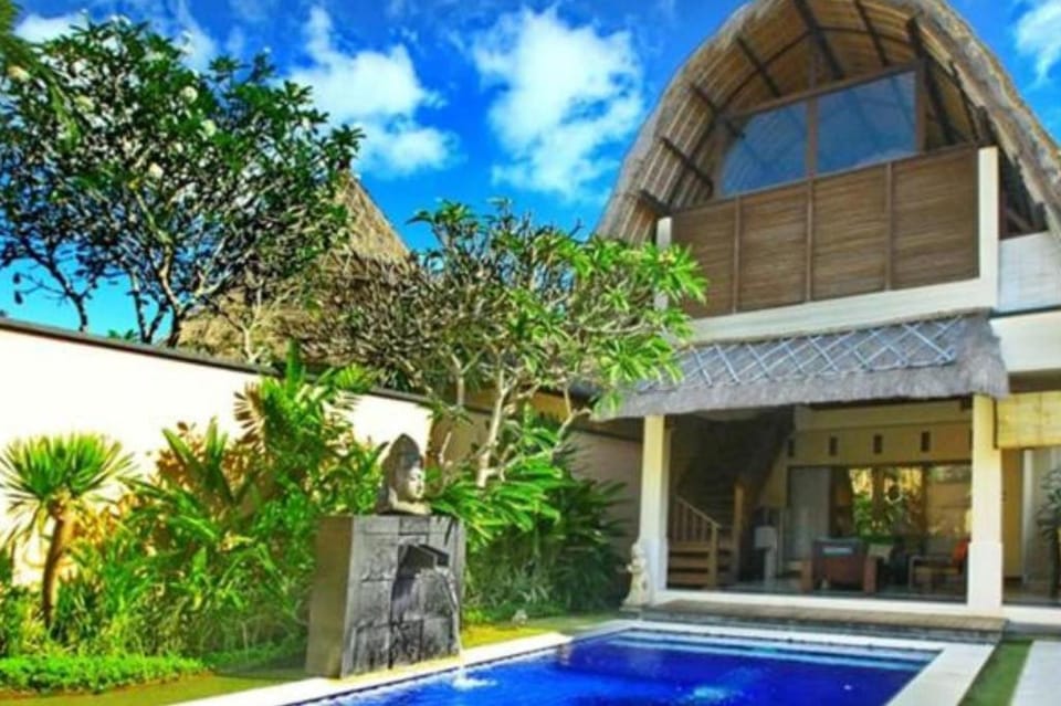 Romantic 1 BR Private Pool Villa IR74A Villa in Bali