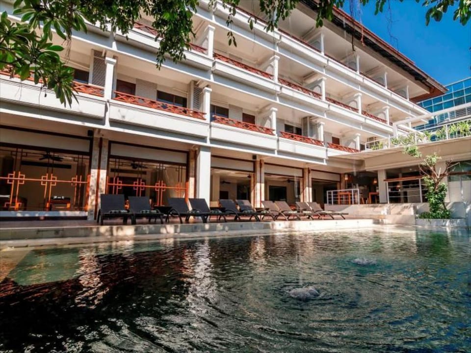Cozy 1 BR Superior Room IR64A Apartment in Kuta