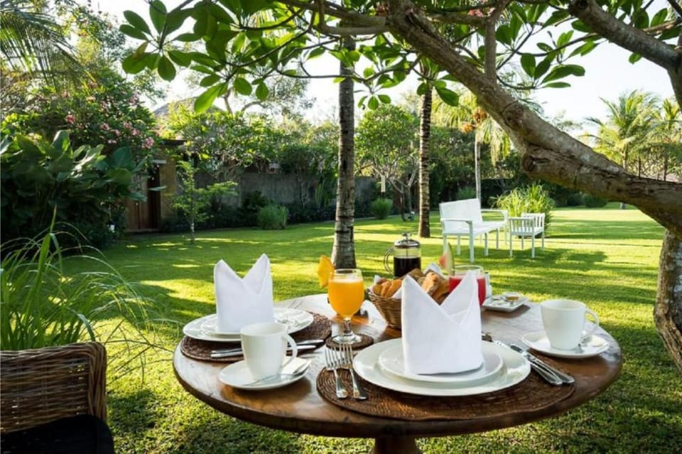 Luxury 2 BR Private Pool Villa #K30 Villa in North Kuta