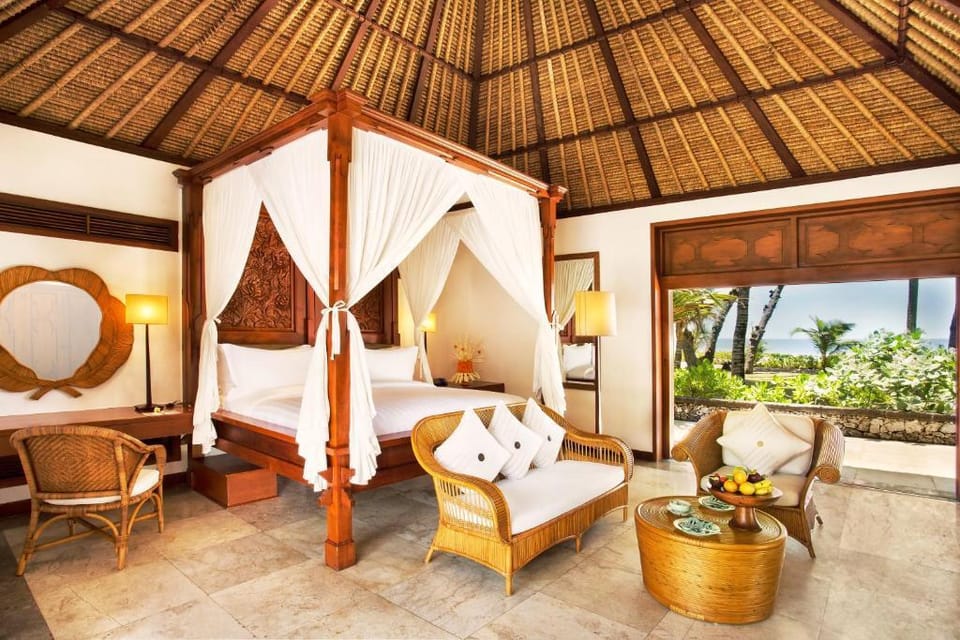 Luxury 1 BR Ocean View Villa #K24 Villa in Kuta