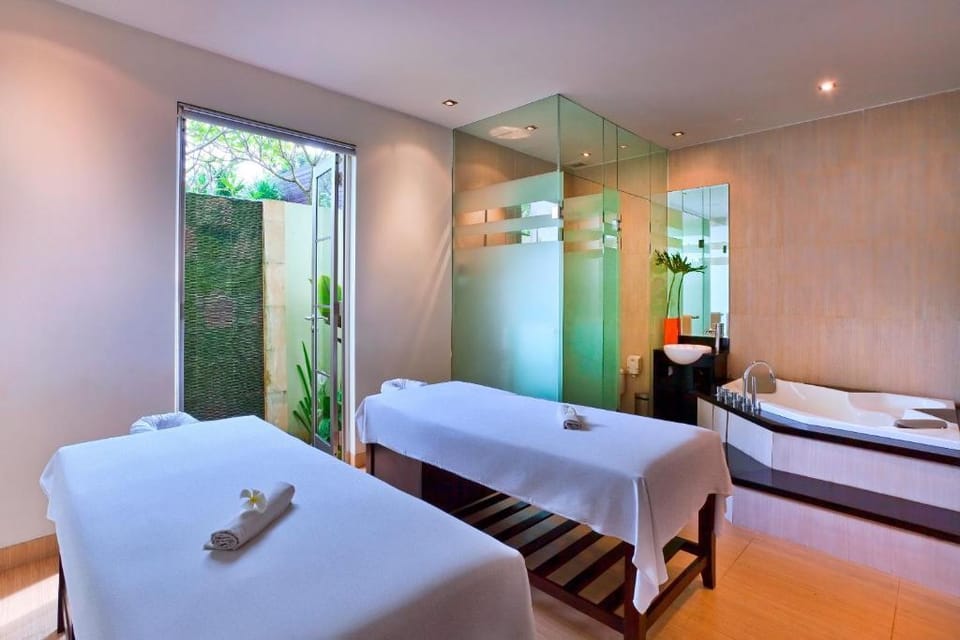 Luxury 2 BR Private Pool Villa #K18 Villa in Kuta