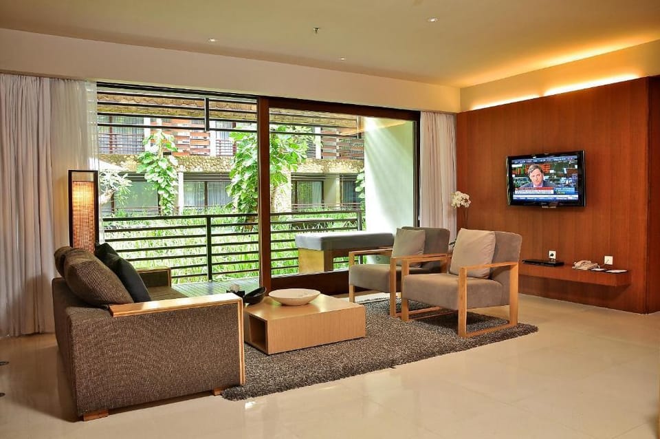 Luxury 2 BR Private Pool Villa JU70A Villa in Kuta