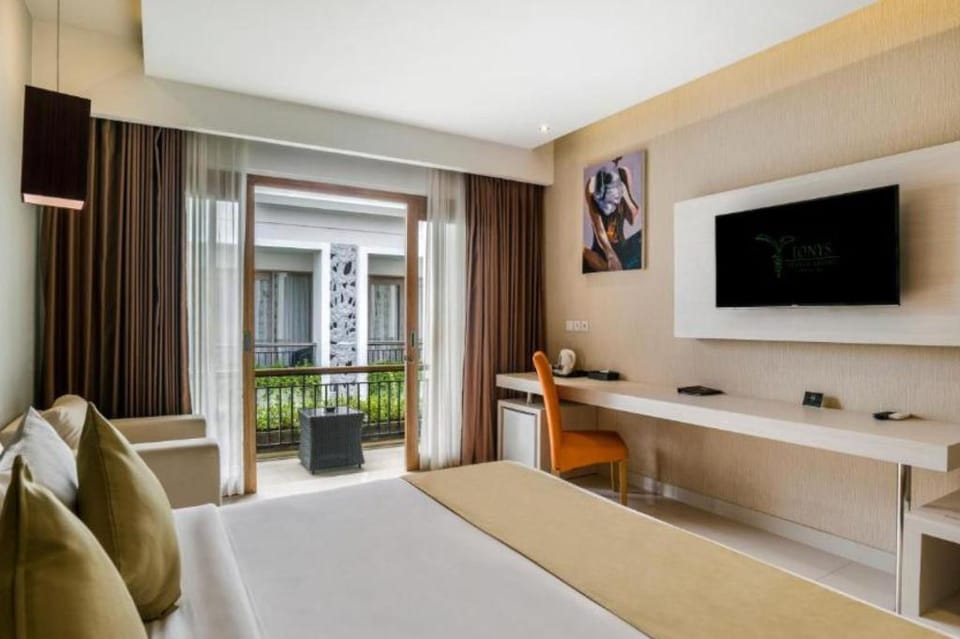Comfortable 1 BR Deluxe Pool View NE92A Villa in North Kuta