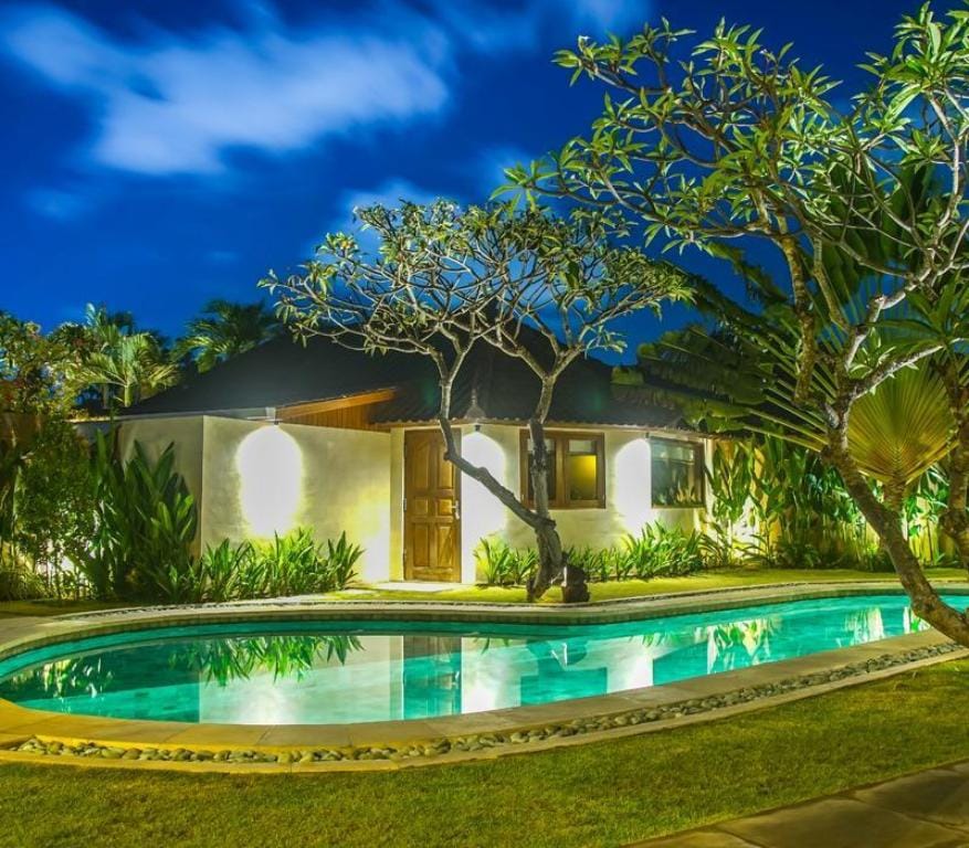 Comfortable 2 BR Villa #V422 Villa in Kuta