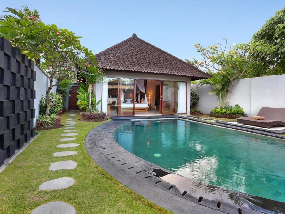 Romantic 2 BR with Private Pool Villas #V415 Villa in Kuta