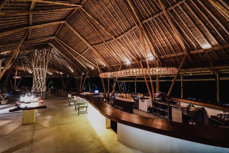 Luxury 2 BR Cliff Tent Villa #M5 Villa in Bali