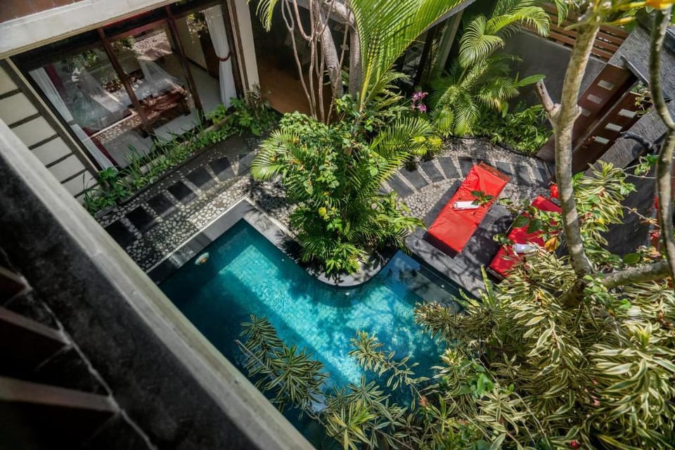 Entire 3 BR Villa with Private Pool Seminyak #NE Villa in Kuta