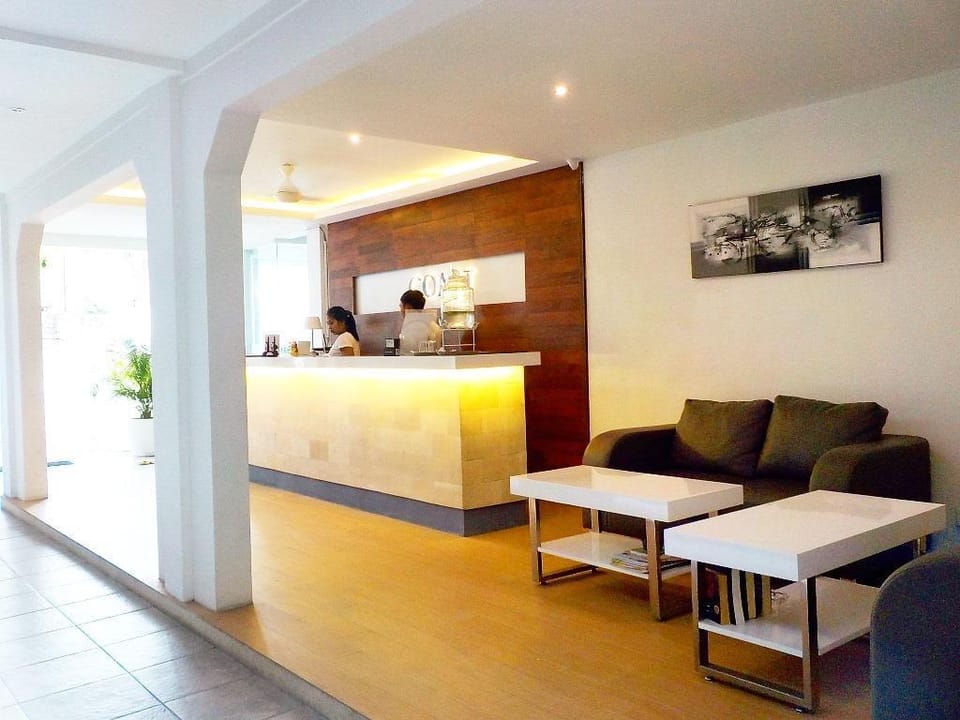 Studio with Balcony 1 BR Kuta REV07 Apartment in Kuta